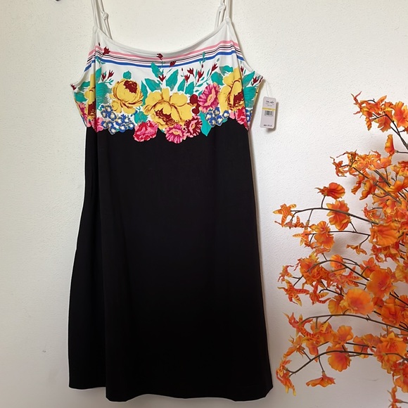 NWT Intimately by Free People casual mini floral dress size M - Picture 8 of 9